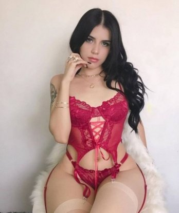 Изысканная брюнетка с шикарной фигурой готова подарить тебе незабываемый опыт. Мы с тобой погрузимся в мир страсти и разврата. 13232, 24 года